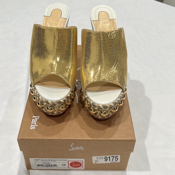 Christian Louboutin Metallic Gold
Textured Studded Platform Wedge - Picture 3 of 9